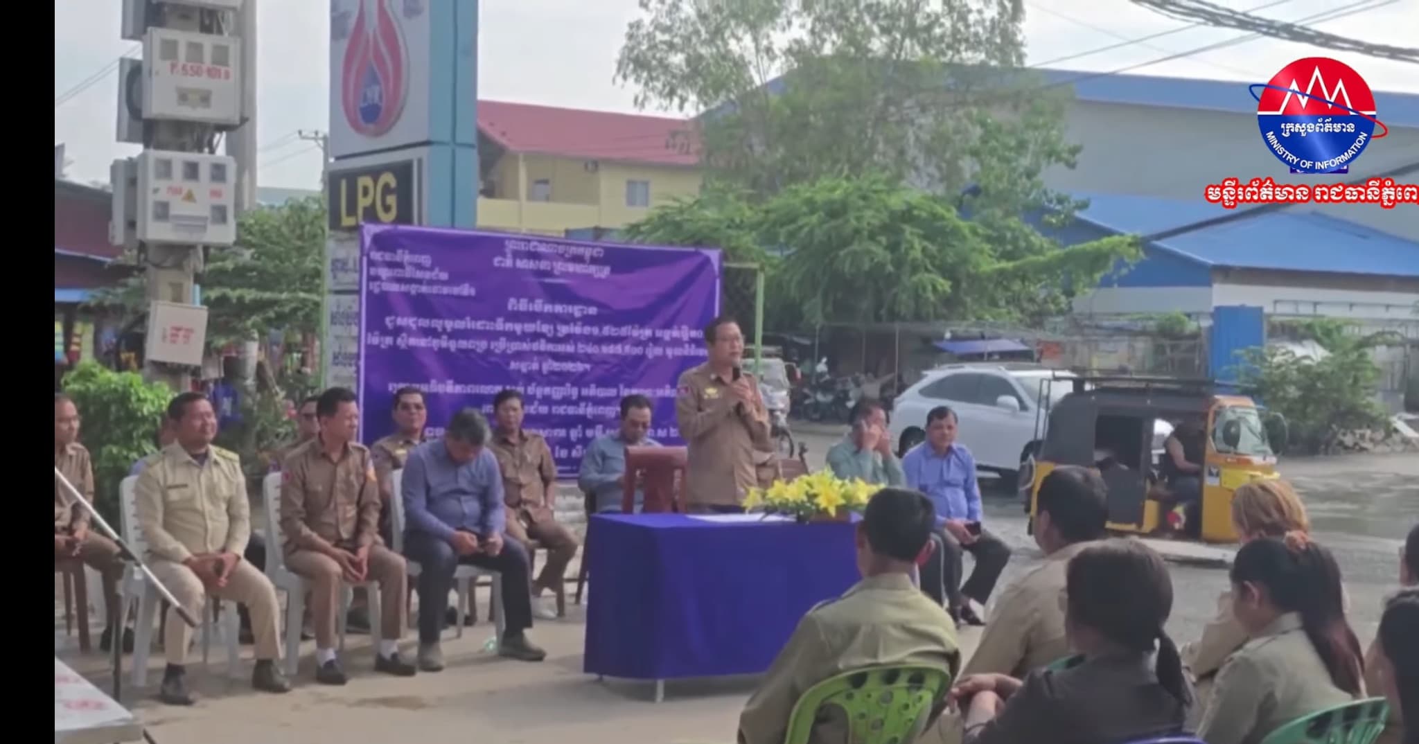 អាជ្ញាធរខណ្ឌពោធិ៍សែនជ័យ បើកការដ្ឋានជួសជុលប្រព័ន្ធលូរំដោះទឹកជាង ១,៥០០ ម៉ែត្រ នៅសង្កាត់ចោមចៅទី១ ដើម្បីដោះស្រាយបញ្ហាជន់លិច